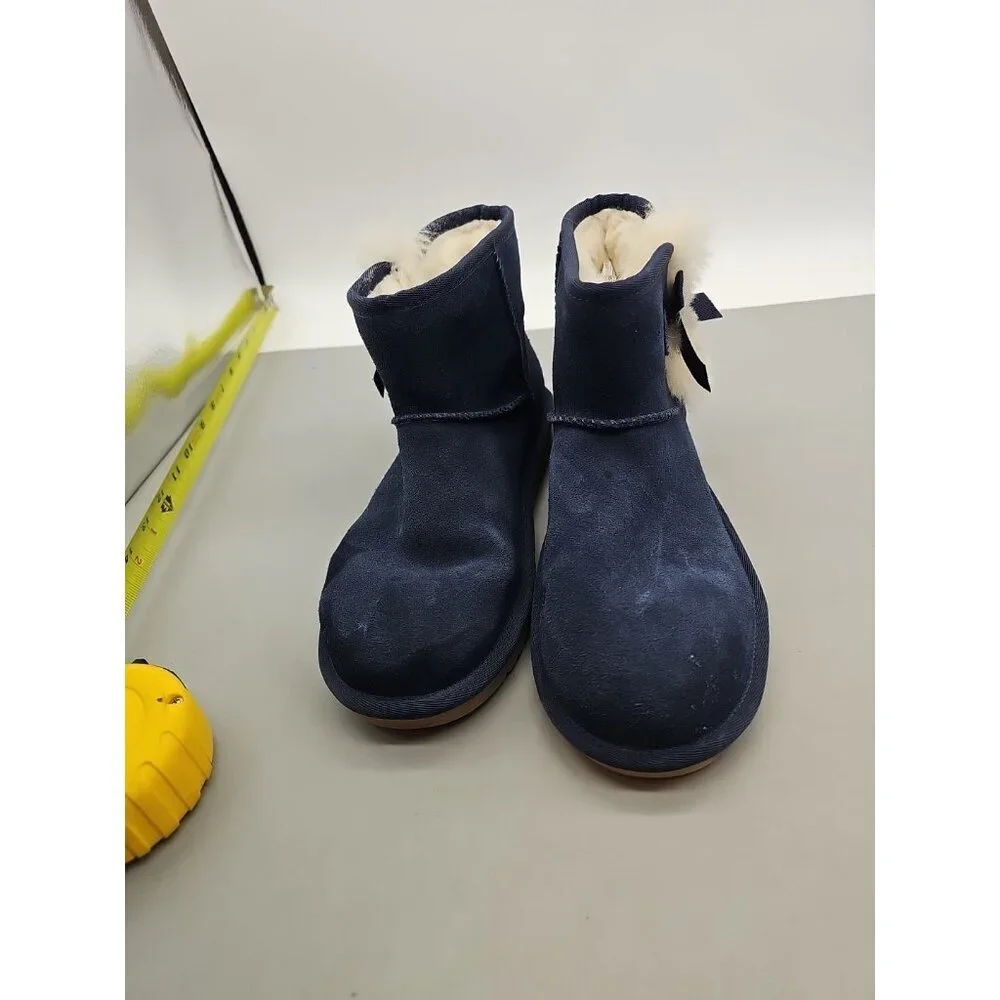Koolaburra by UGG Victoria Mini Blue Suede sheepskin sockliner Boots Womens Sz 6